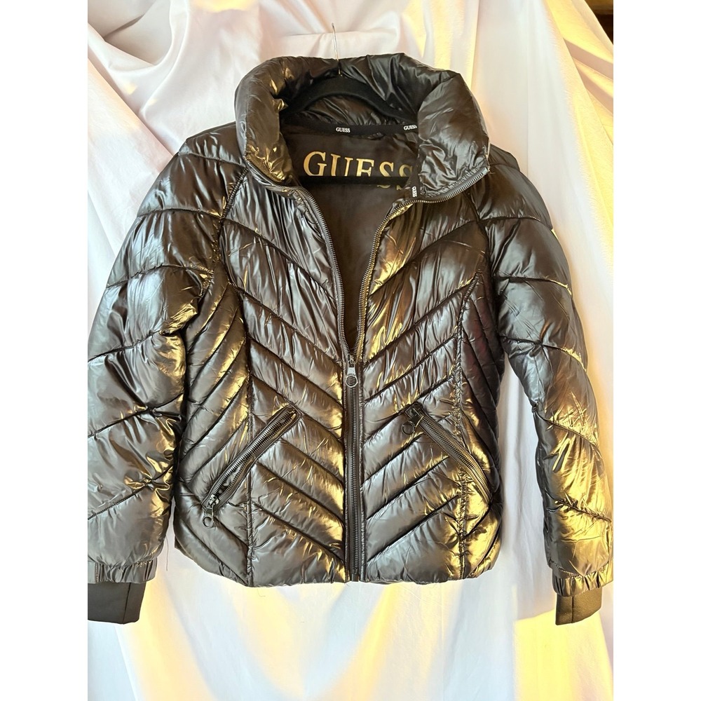 Women's Guess puffer jacket‎